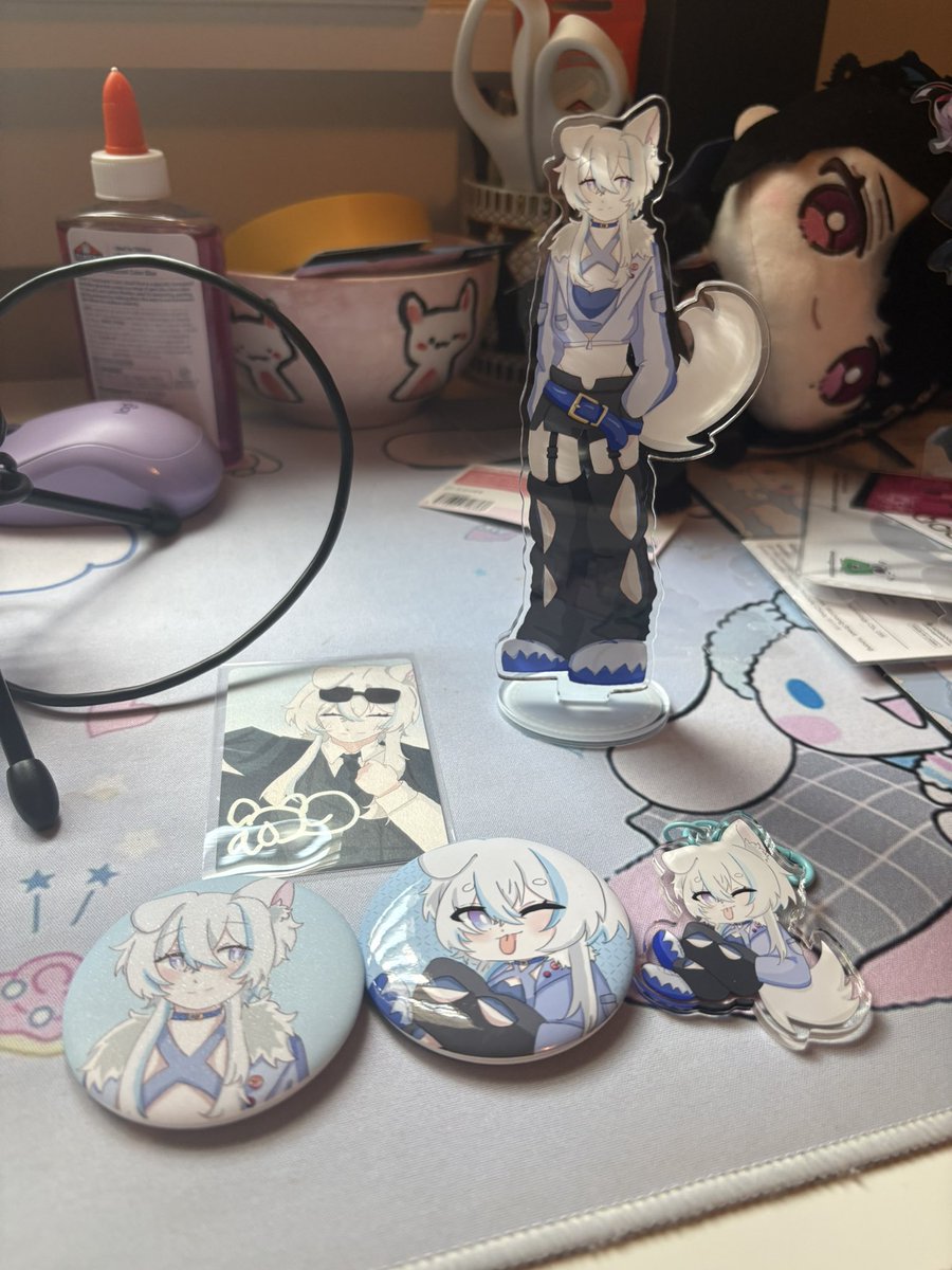 aodrawsblue's tweet photo. Some photos of my merchandise below is the link to my online store get yours today!

https://t.co/r0qMHDWj23 https://t.co/nNFFtatd9N