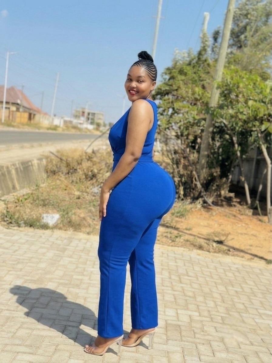 sowetofinestSA's tweet photo. Good morning  world ❤️❤️❤️

MacG Mofokeng #umjolowithazola  #10KLoading ##SowetoFinest https://t.co/KerVmYVDmQ