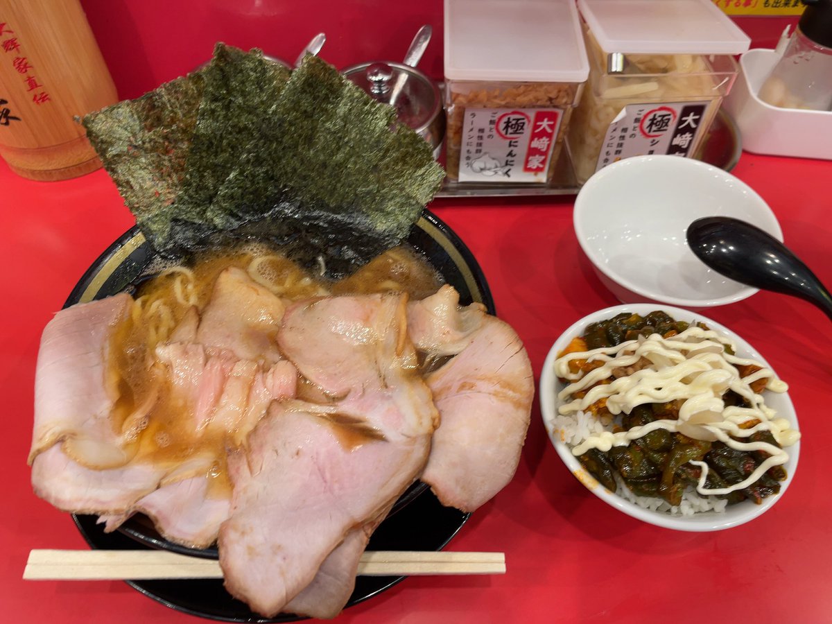 take_poker's tweet photo. もー8月か..月初はサボらず朝から🎰
今日は中野駅前大盆踊り大会🎐
ってなワケで今年もDJ CELLY （通称:盆ジ
ョヴィ）の音に乗る為夕方くらいから行く☀️

BONJOVIは中学の友達と仲良くなった
きっかけでCrush過去作遡ったり
ドームツアー観たりその後はBounceからちょい後くらいまではよく聴いてたな🎧 https://t.co/xIbgSqb2yH