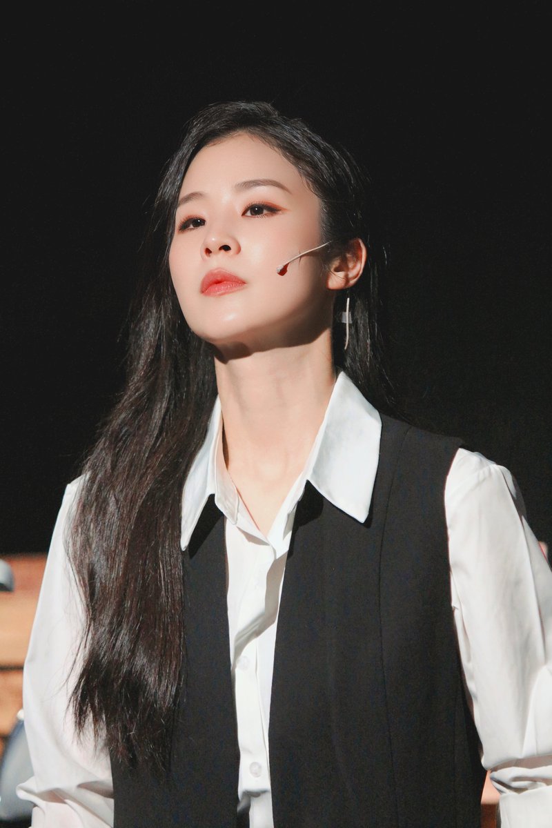 dolinoteu's tweet photo. 260731 아르토, 고흐 #랑연

하얀 방이 요동친다 https://t.co/XEmWGDOgds