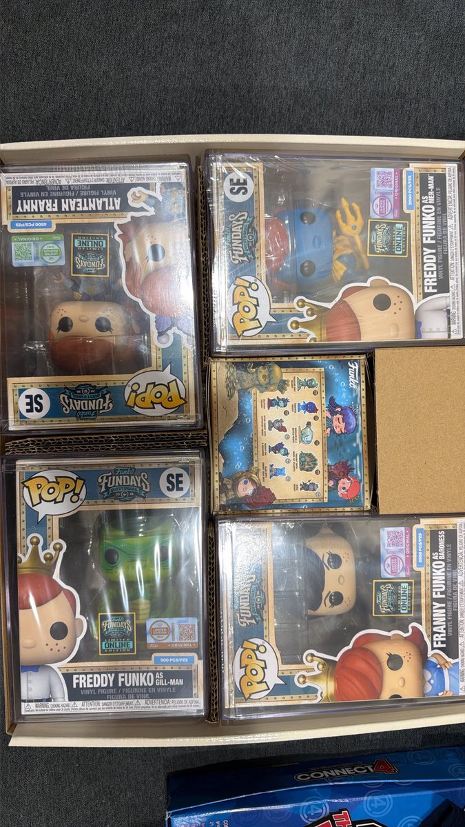 Vader199's tweet photo. Just opened one of my Fundays Box of Fun and Hit a Grail @funkofinderz @FunkoPopHunters @Funko @FunkoPOPsNews https://t.co/qV6pwuo0En