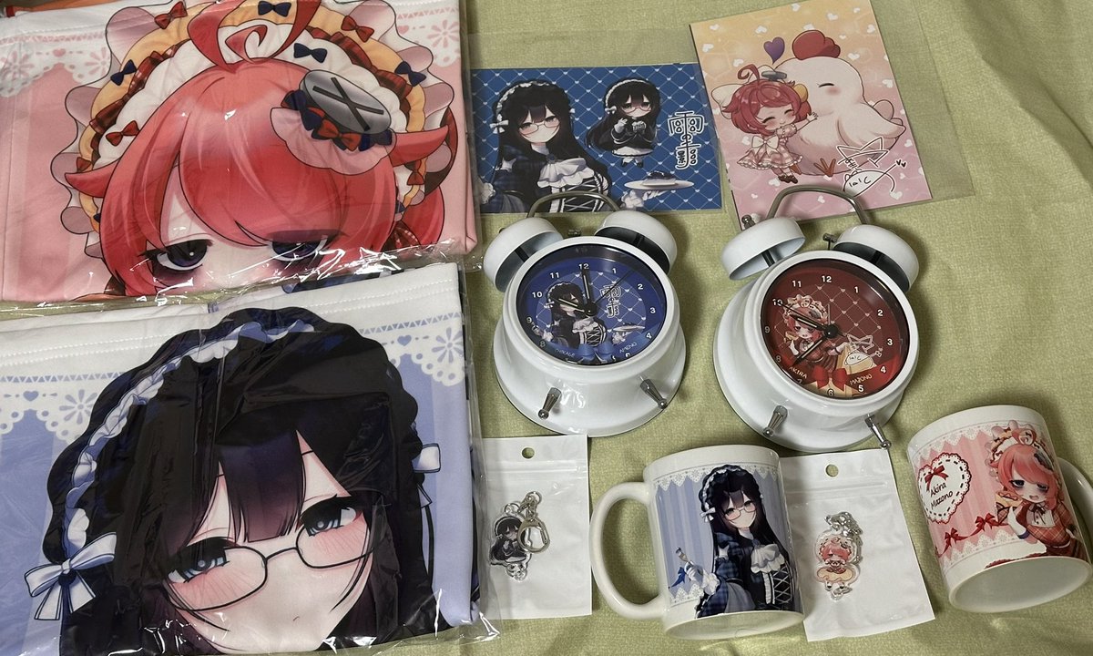 cat_and_bird's tweet photo. 自遊空間様のグッズきた！
#バーチャルサンドバッグ
#雨のち影
#サンドバッグ実験施設 https://t.co/brptYD9Z3Q