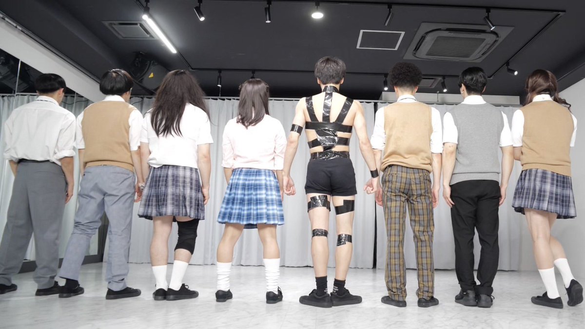 RABinformation's tweet photo. 本日REAL AKIBA BOYZ 特別生配信終了後

18:00より新作踊ってみた動画を
プレミア公開

プロが『HOT LIMIT』踊ってみた
https://t.co/zOZMHdtuwu https://t.co/xiD0GliyTm