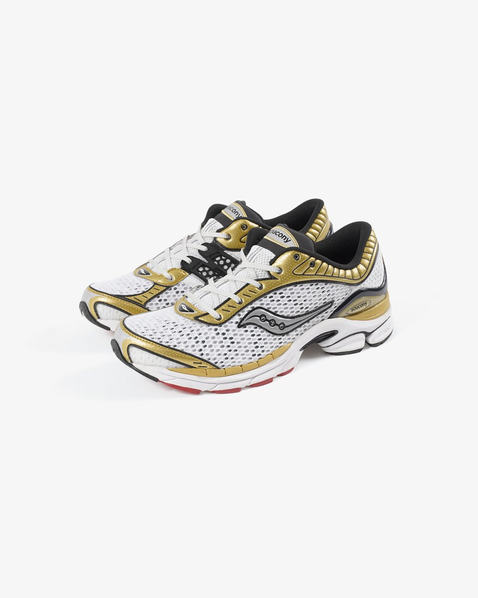 KicksLab_jp's tweet photo. 【 New Arrivals l 新入荷 】SAUCONY l “PROGRID PARAMOUNT” White/Gold l Available in Store and Online Store. #KICKSLAB #キックスラボ
商品ページはこちら▼
https://t.co/Eu9Xy94ycl https://t.co/6GLbPW0Sbi