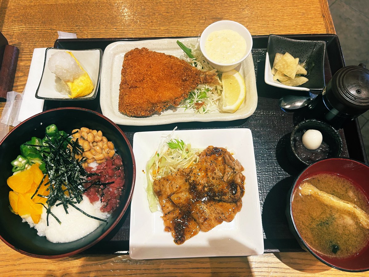 beerchocvn's tweet photo. 納豆の街に日帰り出張🎻地元のお店ではなくチェーン店ですが一応納豆入りの定食食べて帰りました🫘7月もよく弾きよく食べた！ https://t.co/amc0MJikCH