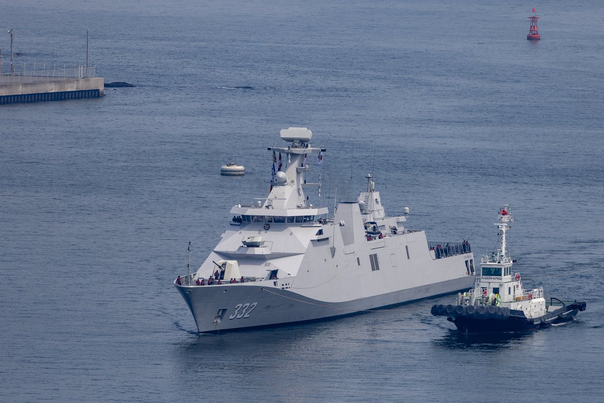 ibatara66's tweet photo. 🇮🇩インドネシア海軍「イ・グスティ・ングラ・ライ」
東京湾フェリーチャレンジはタイミングが早過ぎて撮れませんでしたけど観音崎通過と横須賀入港を。ステルス的なフォルムがとてもカッコイイ船ですね♪
ようこそ横須賀へ https://t.co/UXwZ6YNsla