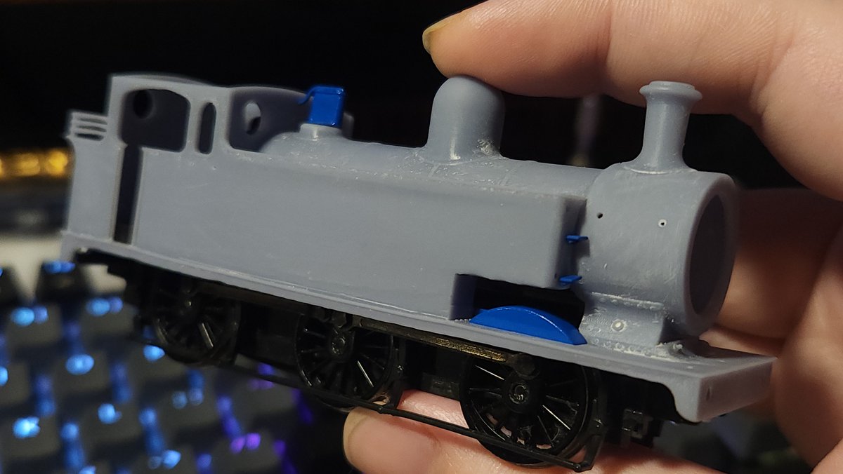 Greens_Trains's tweet photo. @RailsByGemini To be completely honest, whether I was going to even TRY to get him done for the Strasburg show was a total last second call. But I'm very proud of how he turned out and I'd be lying if I said I wasn't already missing him (all the more incentive to get my own done sooner!) https://t.co/giNorEGT8Q