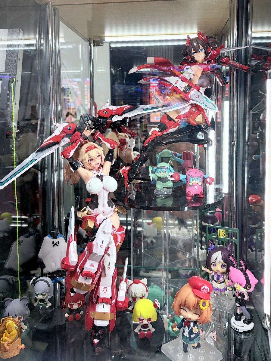 _knwk_'s tweet photo. コレ、置くだけで気分が良くなるスタチュー。総額三十万円。 https://t.co/DitF2vuEAv