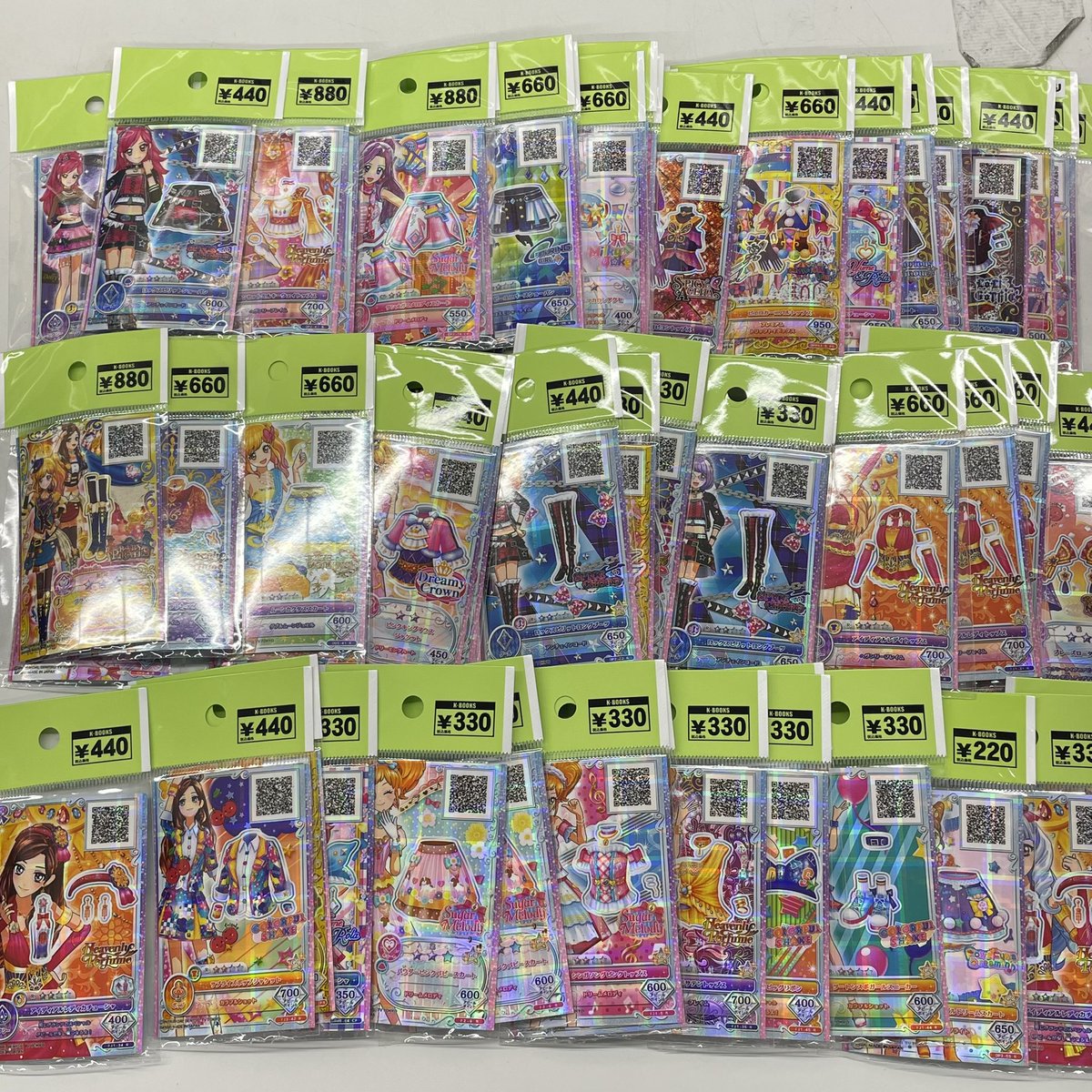 kbooks_live_a's tweet photo. 【入荷情報】
アイカツ

キャラ違い　カード　

まとめて入荷しました！💓✨

#kbooks 池袋　ライブ館α 　アイカツ　アイカツスターズ　アイカツフレンズ　アイカツオンパレード https://t.co/cK5eyyz52U