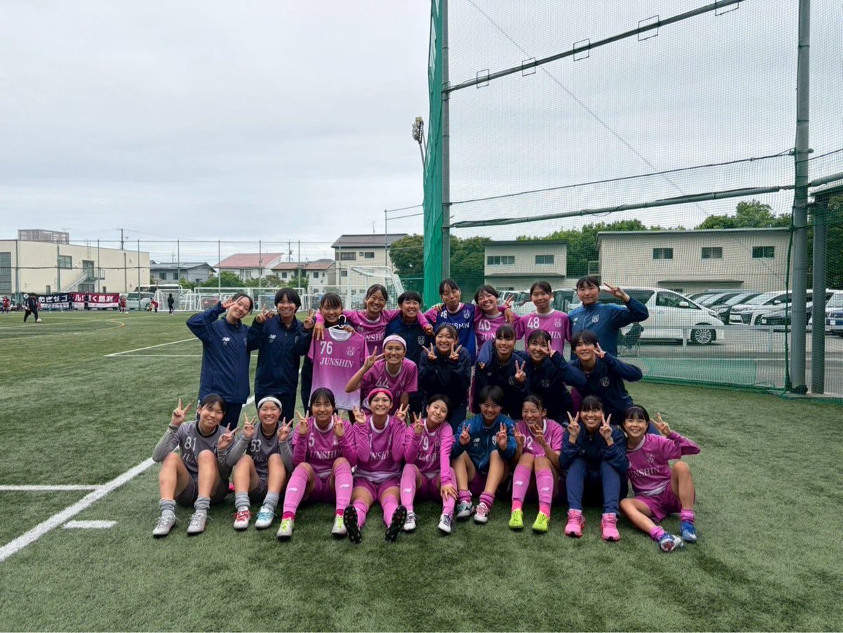kakewinston's tweet photo. 藤枝順心の3年生。
あなた達、最高じゃないか。 https://t.co/Y3bScHszNt