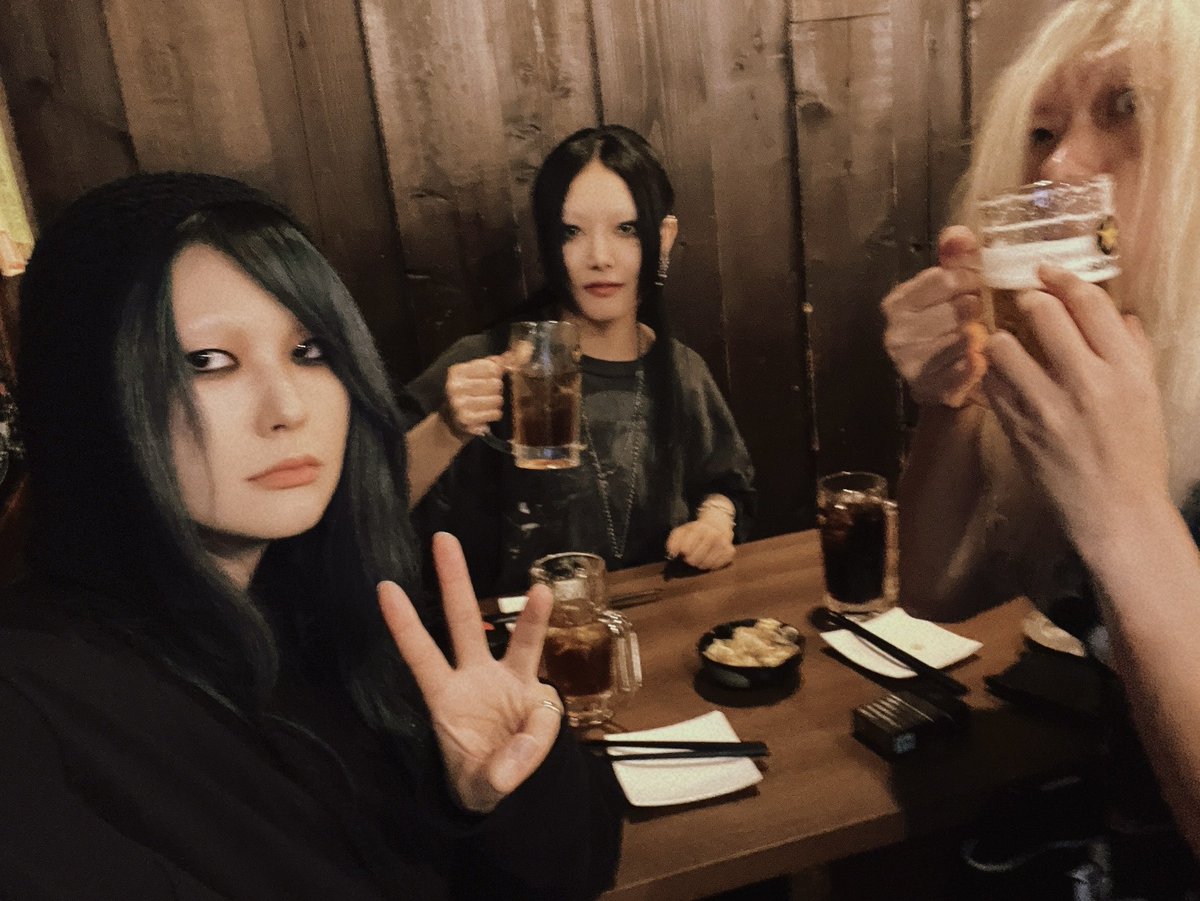Pa_ra__P's tweet photo. 😸🎶 https://t.co/4yNzubPYnI