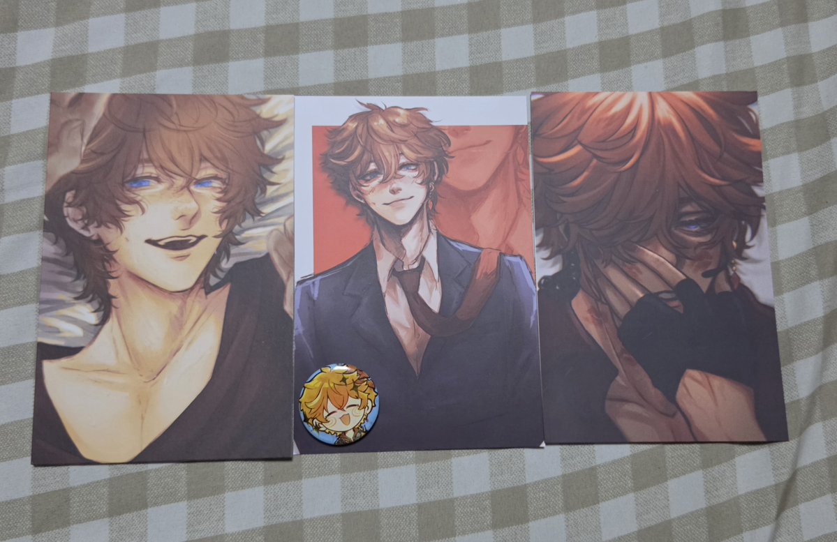 matveimaestri's tweet photo. In order of pics: @mcfrick_ , @ritsuki1130 , @macchiolatte &amp; @xyn_art 

RAHHH THEY'RE ALL SO YUMMY AND AMAZING 😭😭 I especially like the Aventurine prints from Frick and Childe prints from Xyn 😳 https://t.co/p1iKTp7Ecl