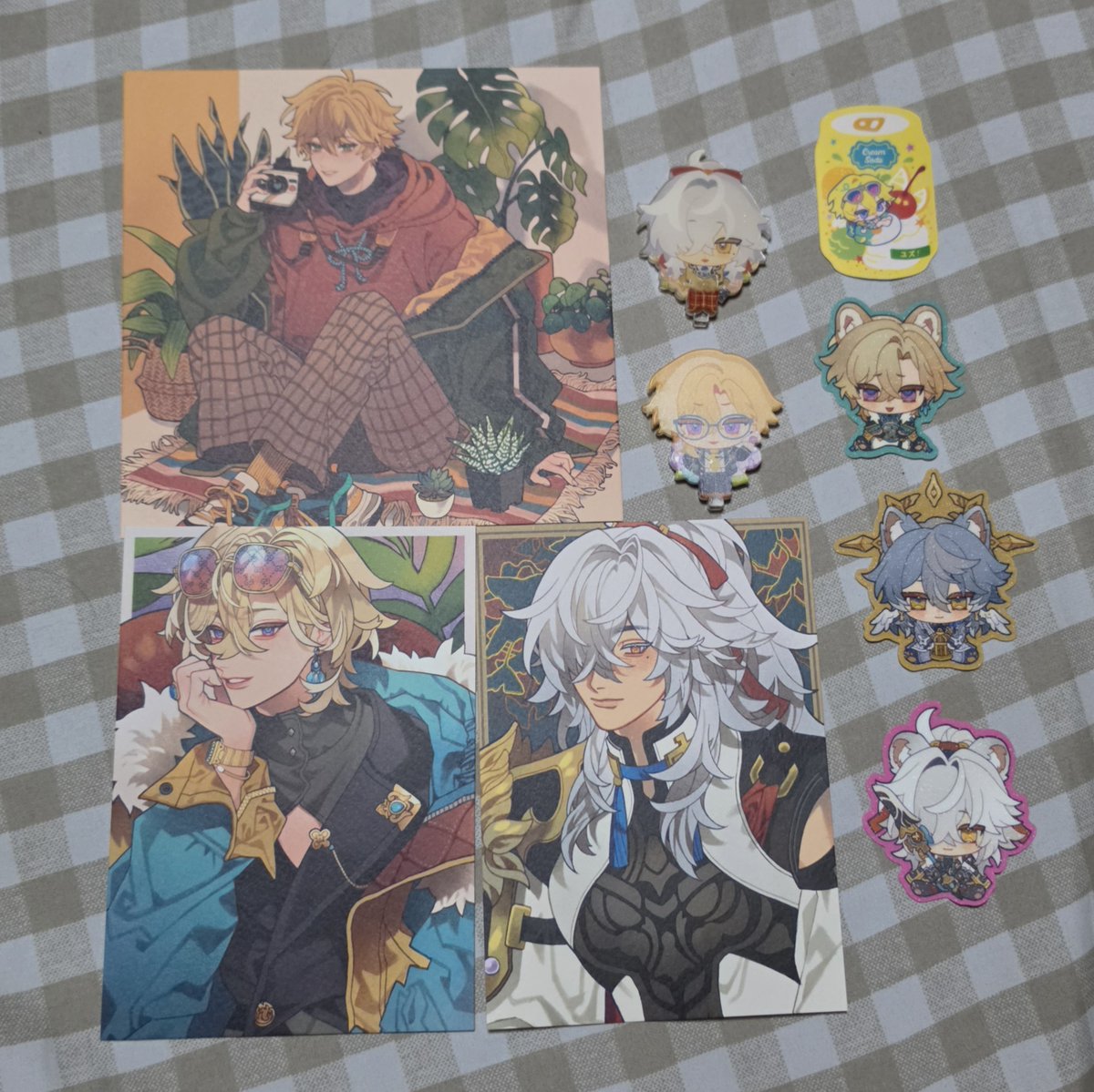 matveimaestri's tweet photo. In order of pics: @misu_025 , @cafhune , @nautikalmiles , @zhepfxiv , @sheishii &amp; @zachirieee 

Many of these I've been wanting for so long and I can't believe I have them now 🥹 Love them all so much https://t.co/zXhcUafByo