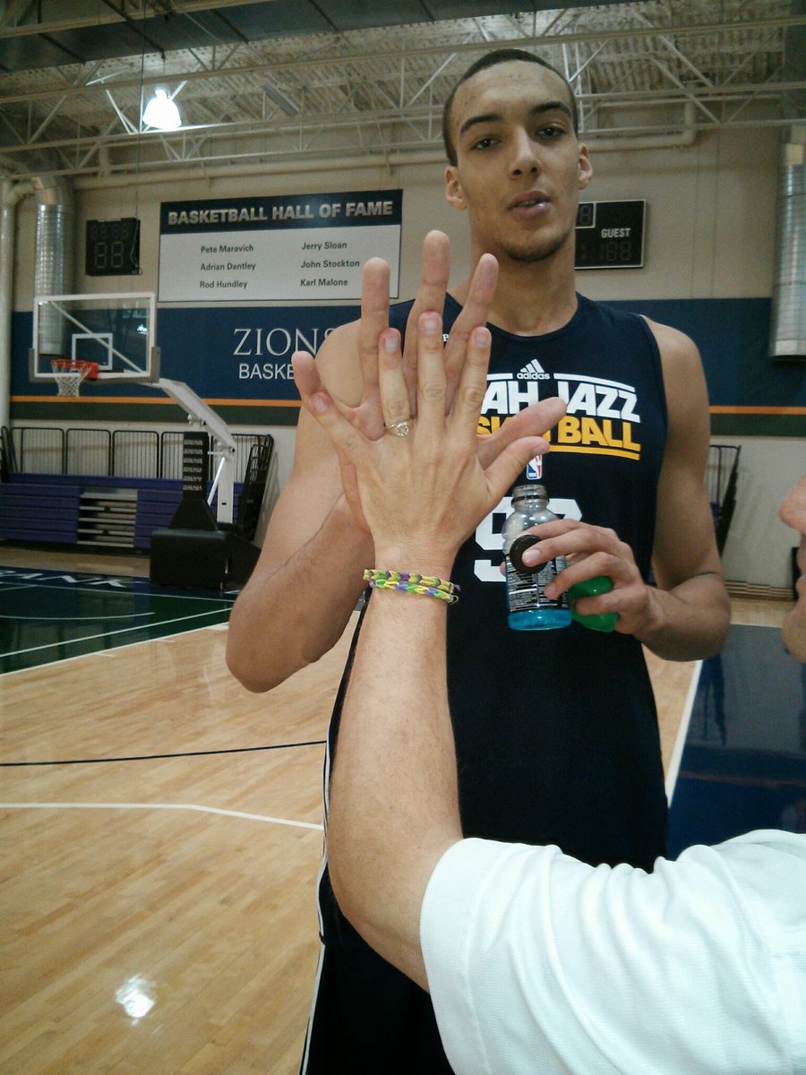 DLocke09's tweet photo. Super young Rudy right after his opening summer league https://t.co/jOCMgAsIoF