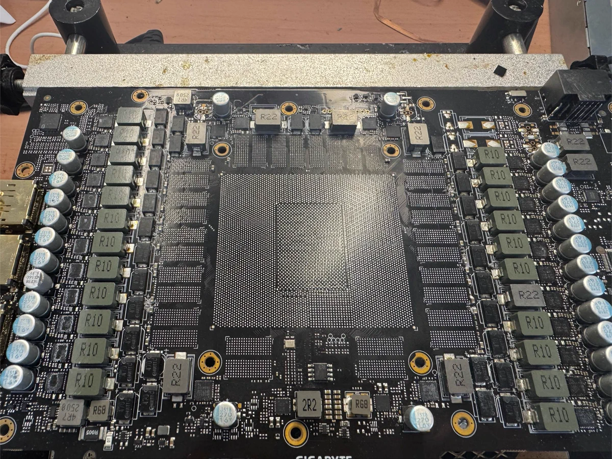 AI向GPU専門家 в X: „ついに完成！ RTX 5090、復活しました！！ 長い