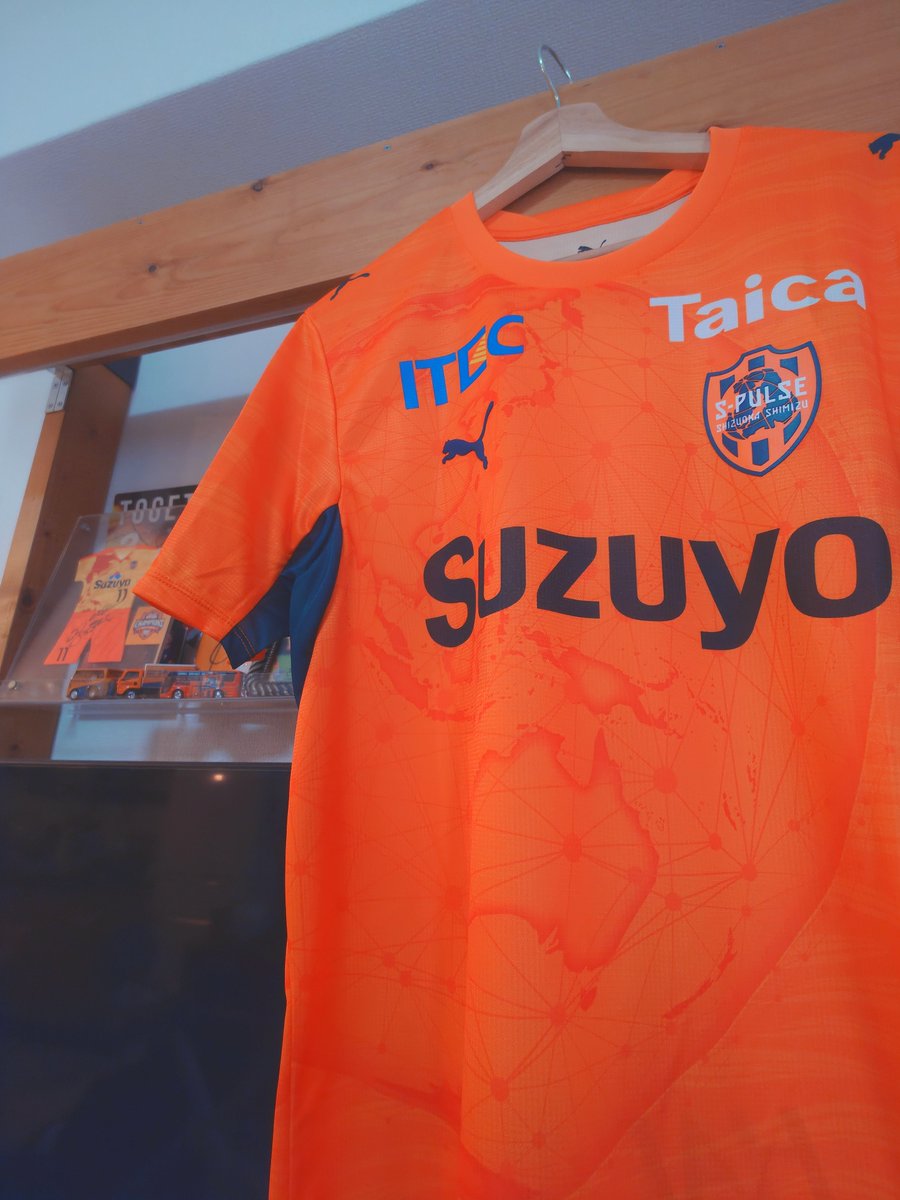 Maaaabo24's tweet photo. ユニフォーム届いた！#spulse https://t.co/zrgxoRPs78