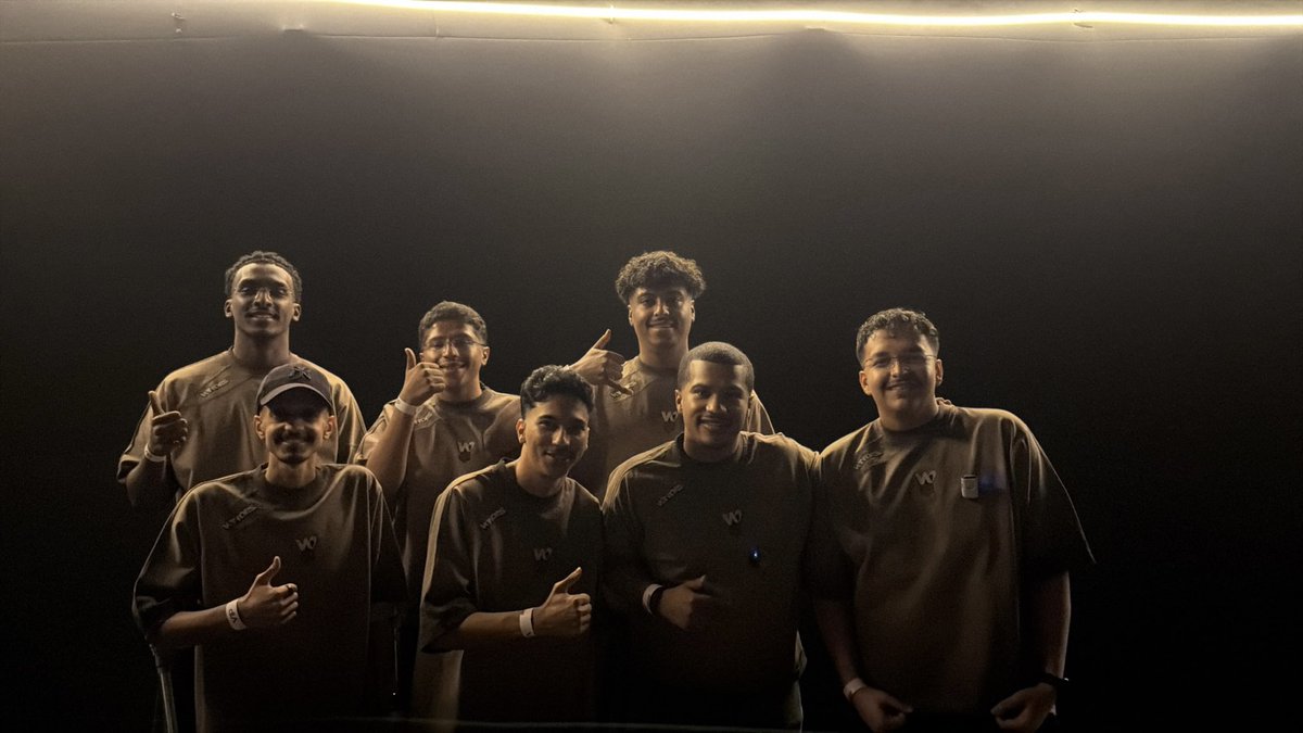 abu_alzeee's tweet photo. Family WNDRS🤎🤎🤎🤎 https://t.co/8GUJLiAYYY