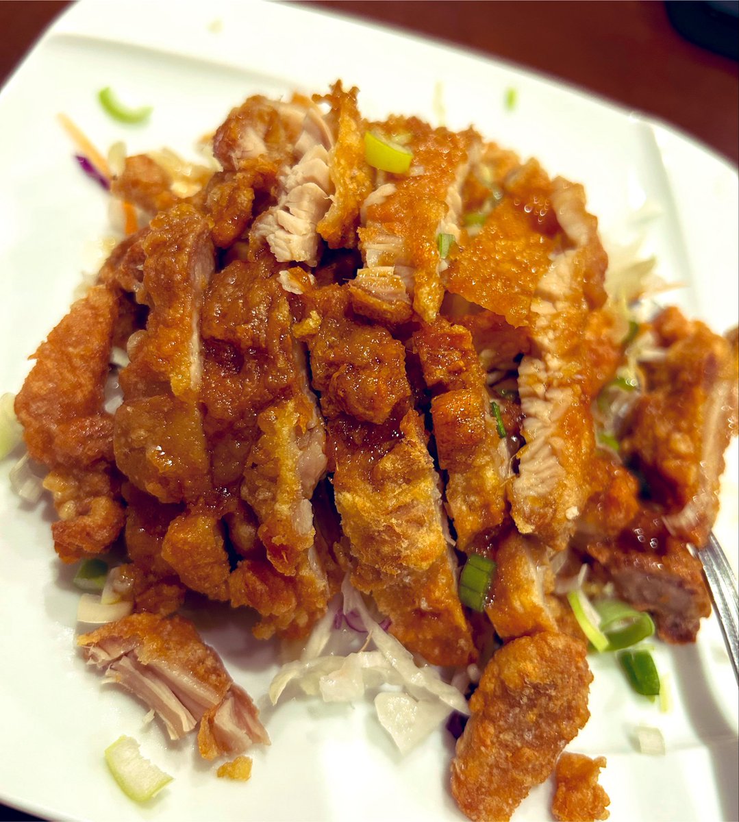 datemaki_ayaslo's tweet photo. よく寝た…(⌯'ᵕ'⌯)
昨日の配信やれることはやったけどあれもこれも言いたかったみたいなことあったから時間足りなかった説ある！？！？
いやでも本当に自分にとって凄い日になった…

今日は一旦ゲームのスト6やって、
8/3(月)の新台配信までヒキためるか…😎
昨日食べた油淋鶏が人生で1番美味しくて忘れられない…油淋鶏の常識変えられた…🤤

#スマスロストリートファイター6 
すごーくただの感想だけど一応→ #PR