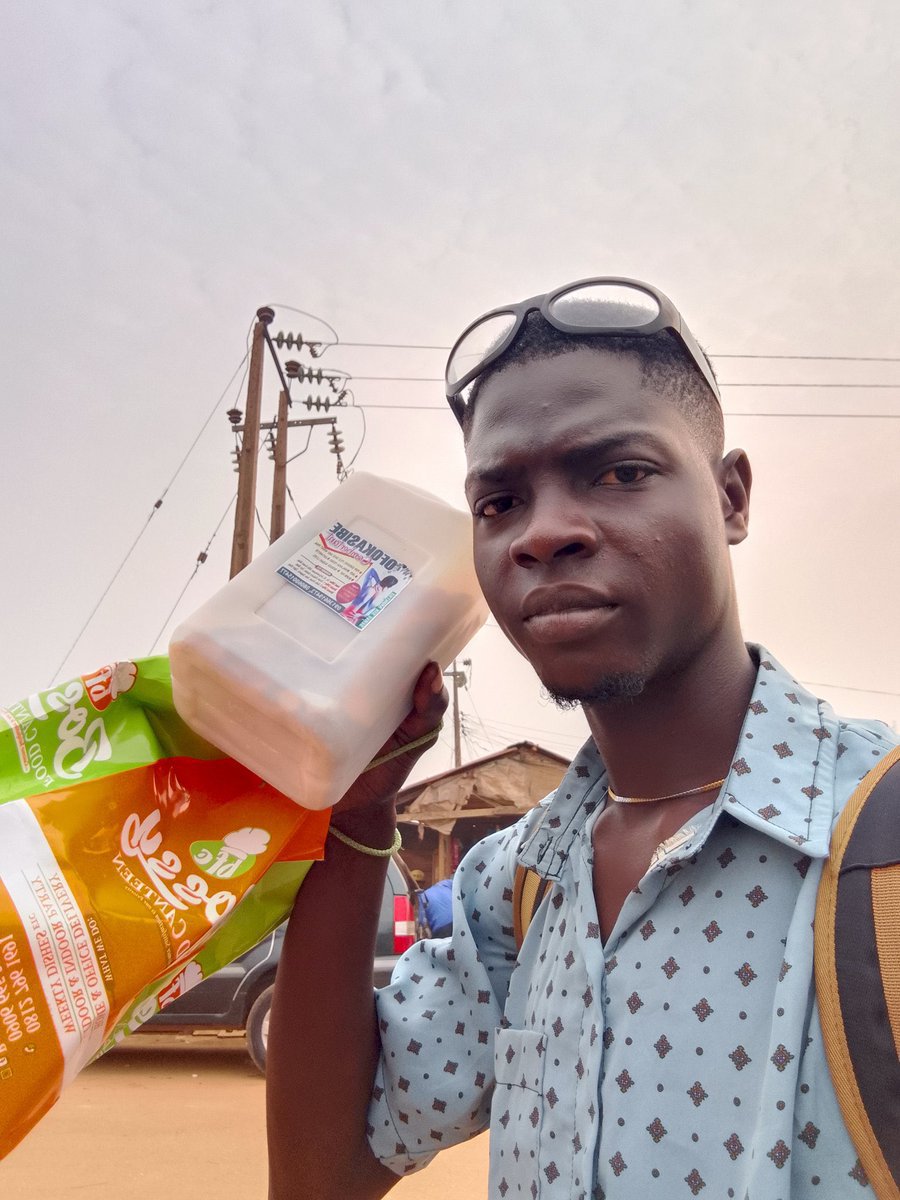 Samjeez1 tweet picture
