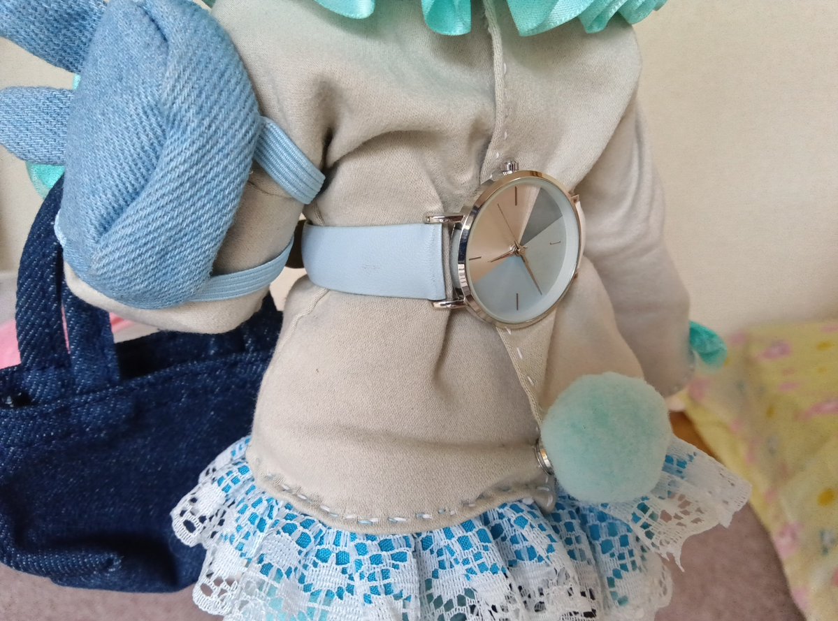 palette128's tweet photo. ちょうどいいバッグ見つけた👜
あとベルト用に腕時計も🩵 https://t.co/aWs9sLmfNt