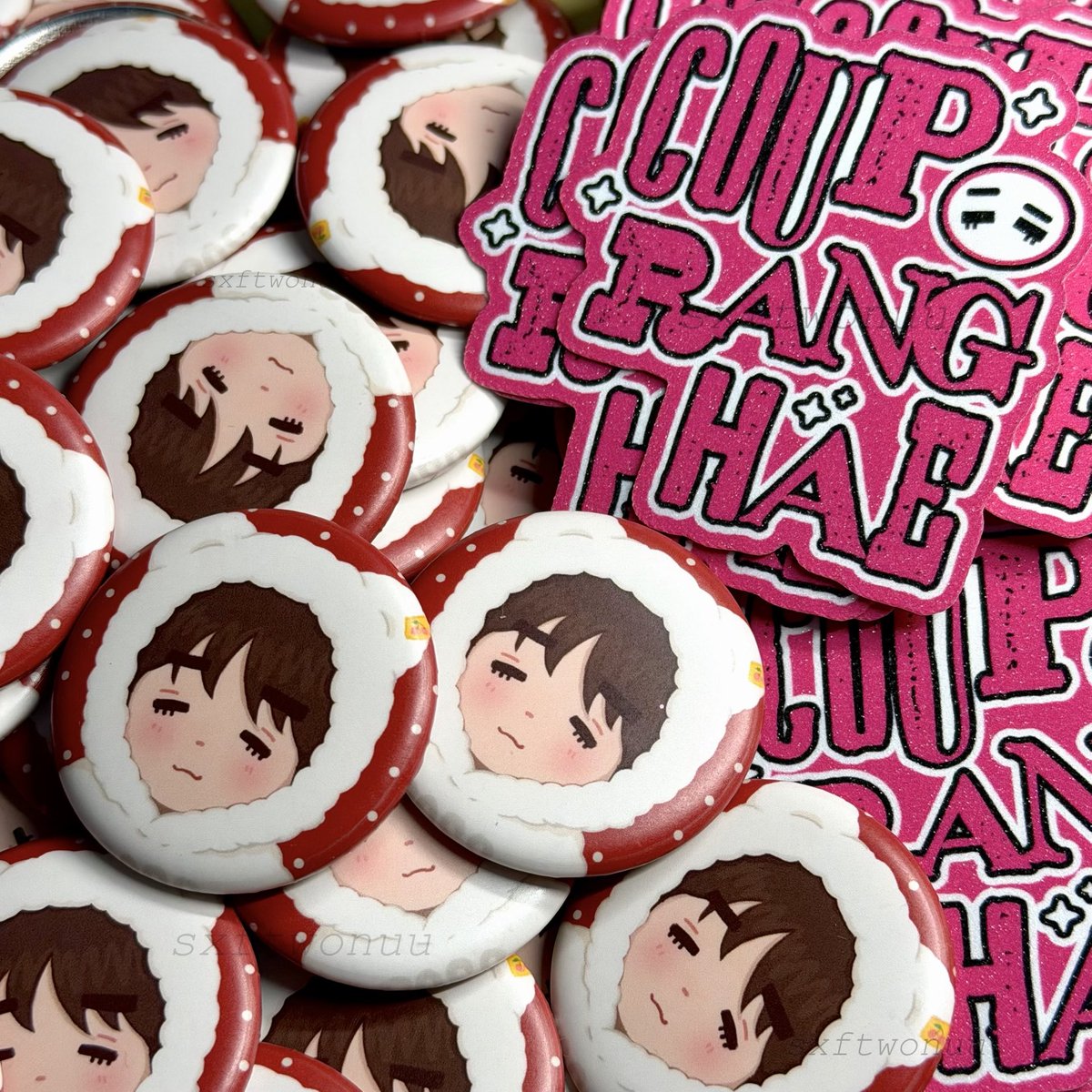 sxftwonuu's tweet photo. ₊˚⊹ ᰔ˙ ✩🍒⋆｡˚꩜
scoups birthday fan support

𐙚 37mm button pins
𐙚 waterproof vinyl stickers

1:1 onsite trades only

see u ദ്ദി ˉ͈̀꒳ˉ͈́ )✧
📍 #SCOUPS_FirstLove 08/16
📍 #Letters2Scoups 08/30 https://t.co/E15bBN1phL