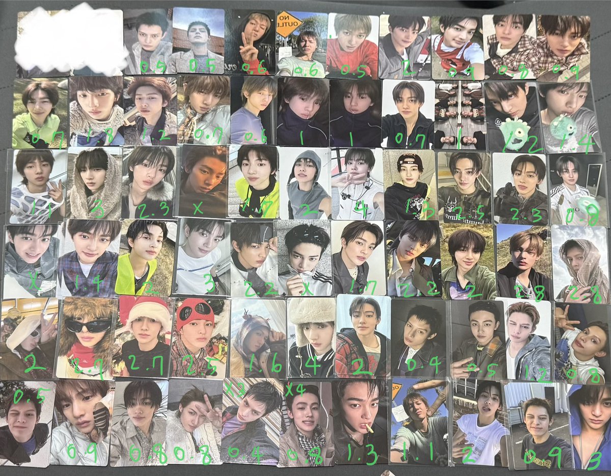 junni136's tweet photo. 코르티스 포카 양도

앨포 포토카드 럭드 럭키드로우 버전  gs martin james juhoon seonghyeon keonho 앨포 특전 분철 양도 마틴 제임스 건호 주훈 성현 LP CU 뮤직플랜트 릴리즈파티 그린그린 레드레드 위버스 코르티스볼 시그 케타포 알라딘 예사 미공포 비트로드 릴파 사웨https://t.co/xti7hTdv0u https://t.co/oSkOkwIcIt