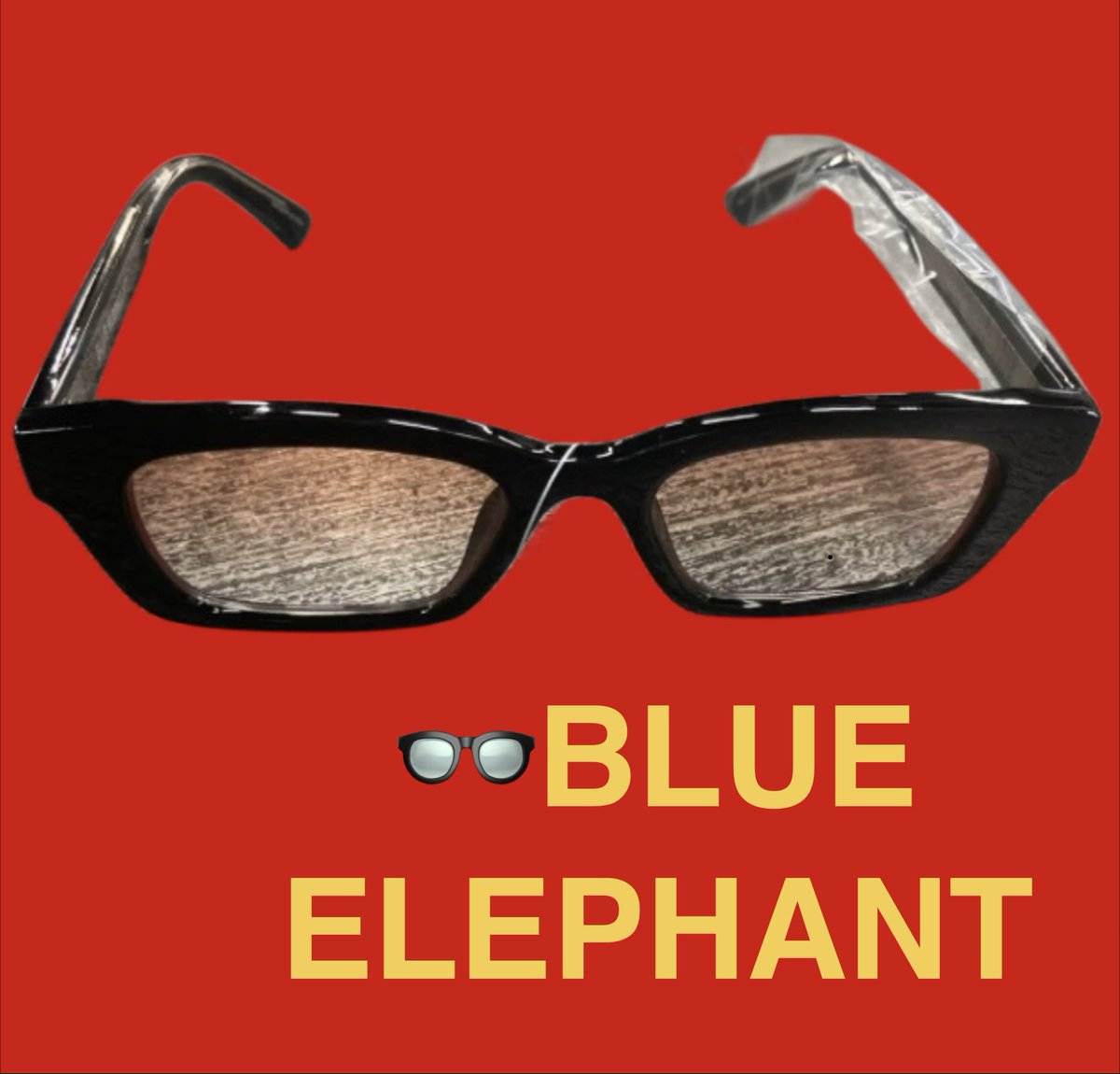 ma_0225_sa's tweet photo. 注目…
今をときめくブルーエレファントのサングラス🕶️が、M-A屋にて絶賛発売中です👍
主にブラック・スクウェアレンズを中心に展開✨
男子・女子問わず💨
青空の下、ﾆﾋﾙに街中を歩いてみては⁉️
韓流クオリティで、貴方の魅力はｸﾞﾝとｱｯﾌﾟ⤴️します‼️

✋店舗概要→https://t.co/npai9WrmZl https://t.co/X2SBXBtMLA