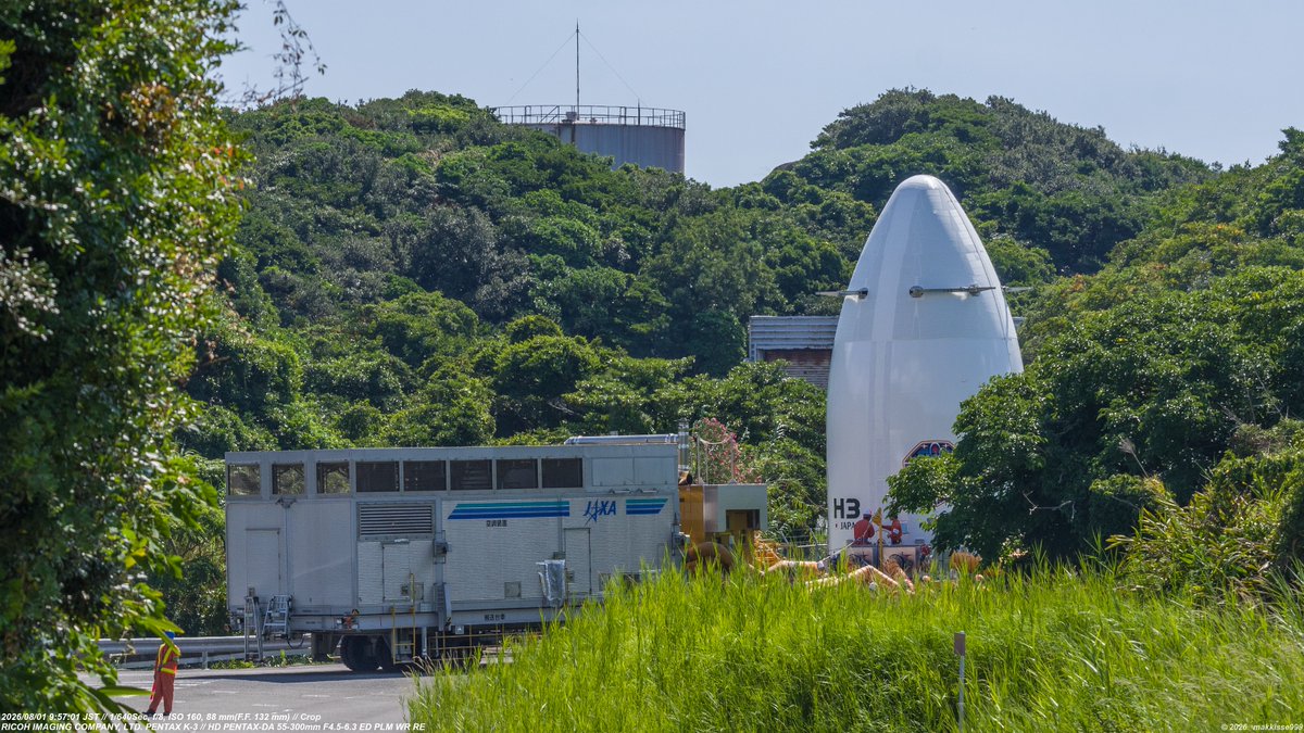 makkisse999's tweet photo. 8月1日 9:55～9:57　H3ロケット 9号機 衛星フェアリング、VABへの移動。フェアリングの中は準天頂衛星システム「#みちびき7号機」#H3F9 #種子島宇宙センター https://t.co/Bn4ROS0xqn