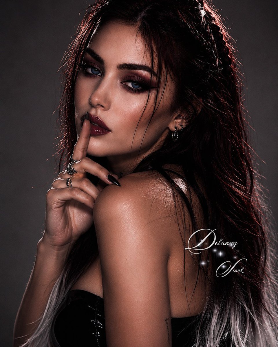 StarkDelaney_'s tweet photo. 𝓓𝘦𝘭𝘢𝘯𝘦𝘺 𝓢𝘵𝘢𝘳𝘬ㅤㅤㅤㅤㅤㅤㅤㅤㅤㅤㅤㅤㅤㅤㅤㅤㅤㅤㅤㅤㅤㅤㅤㅤㅤㅤ    ㅤ𓂄 🦇  ⊹ 𝐷𝑖𝑎𝑚𝑜𝑛𝑑 𝑊𝑖𝑡𝑐ℎ 𓄹ㅤㅤㅤㅤㅤ���ㅤㅤㅤㅤㅤㅤㅤㅤㅤㅤ
"𝑼𝒏𝒂 𝒔𝒆𝒔𝒊𝒐𝒏 𝒅𝒆 𝒇𝒐𝒕𝒐𝒔."ㅤ

#roleplay #marvel #sexrol #freerol https://t.co/e55ob49DM6