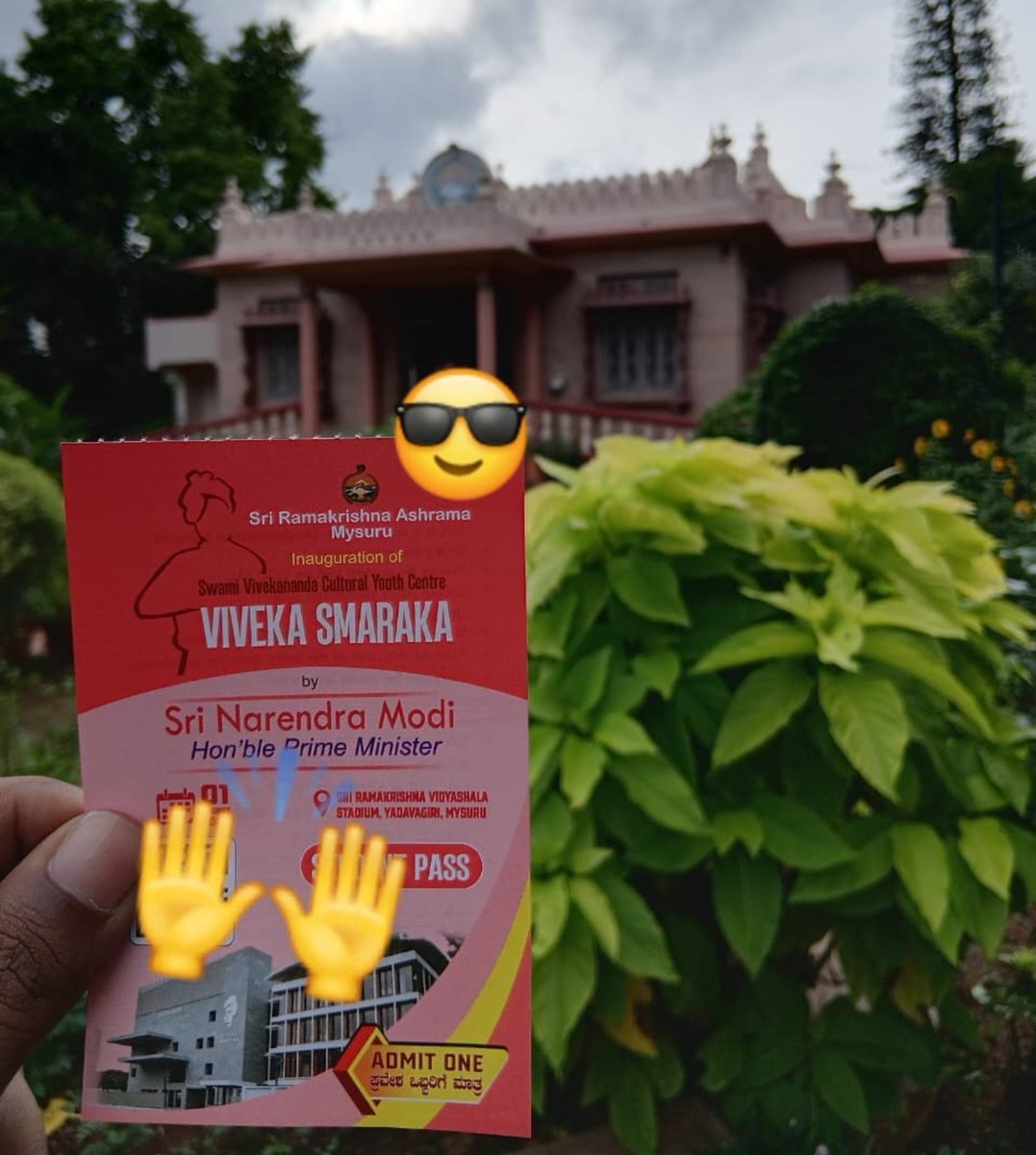 vinayprasadlr's tweet photo. Welcome to Mysuru, Hon’ble PM Shri @narendramodi Ji! 🙏🇮🇳

Feeling happy and honoured to have received a pass for the Viveka Smaraka inauguration.

Looking forward to this special moment! ✨

#Mysuru #VivekaSmaraka #Mysore  #NarendraModi #PMModiInMysuru https://t.co/k0HMsXpDUx