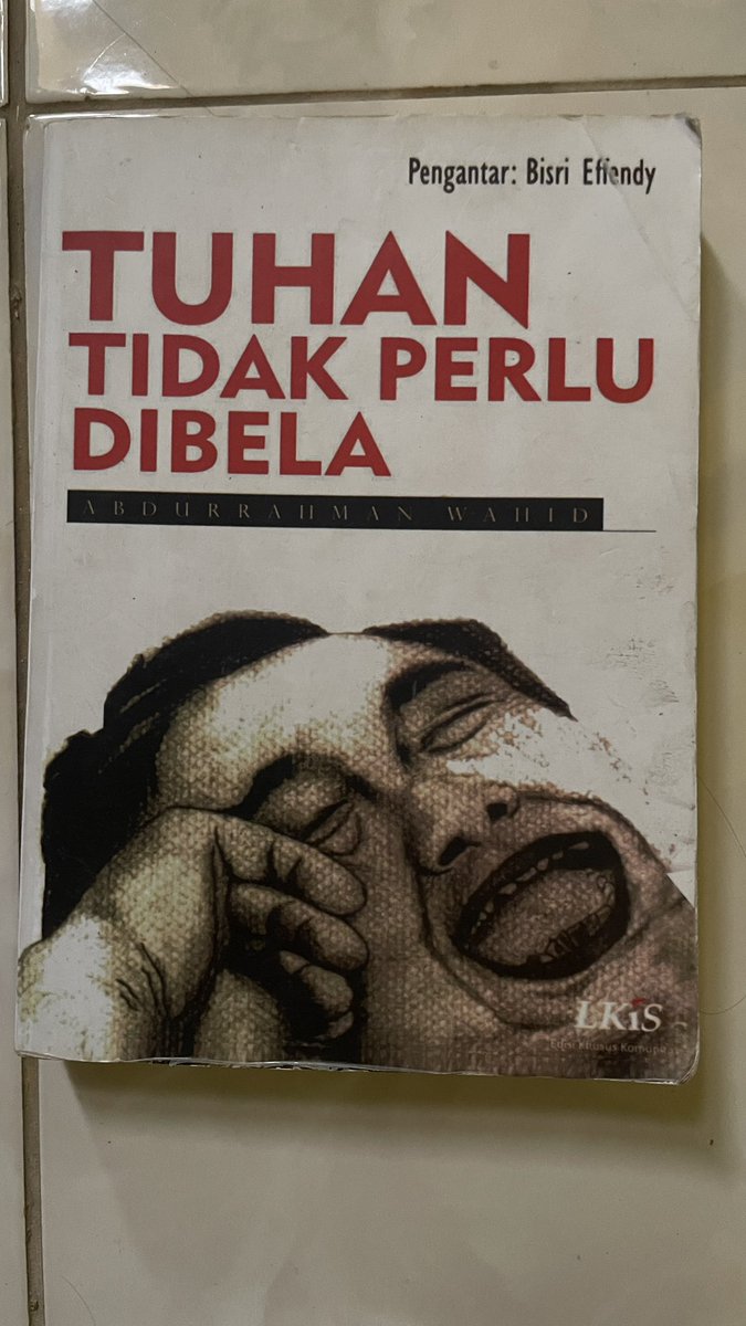 mumiloncatt's tweet photo. ini buku udah lama, tapi kondisi masih baguus. di 40k ajaa angkuuut (bisa nego) https://t.co/PrbEkK0M5p
