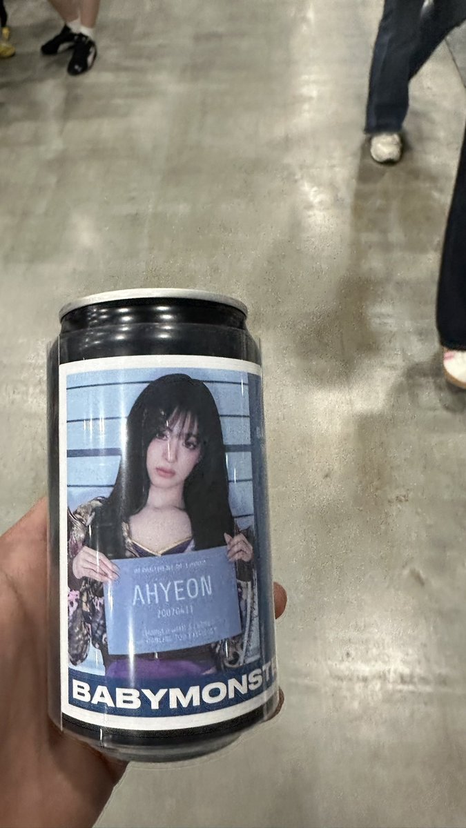 kp_lovery's tweet photo. 実はフル引き覚悟の上で推し一発で当てちゃってたんです
 #Babymonster  #monstiez https://t.co/R33jNrtrGV