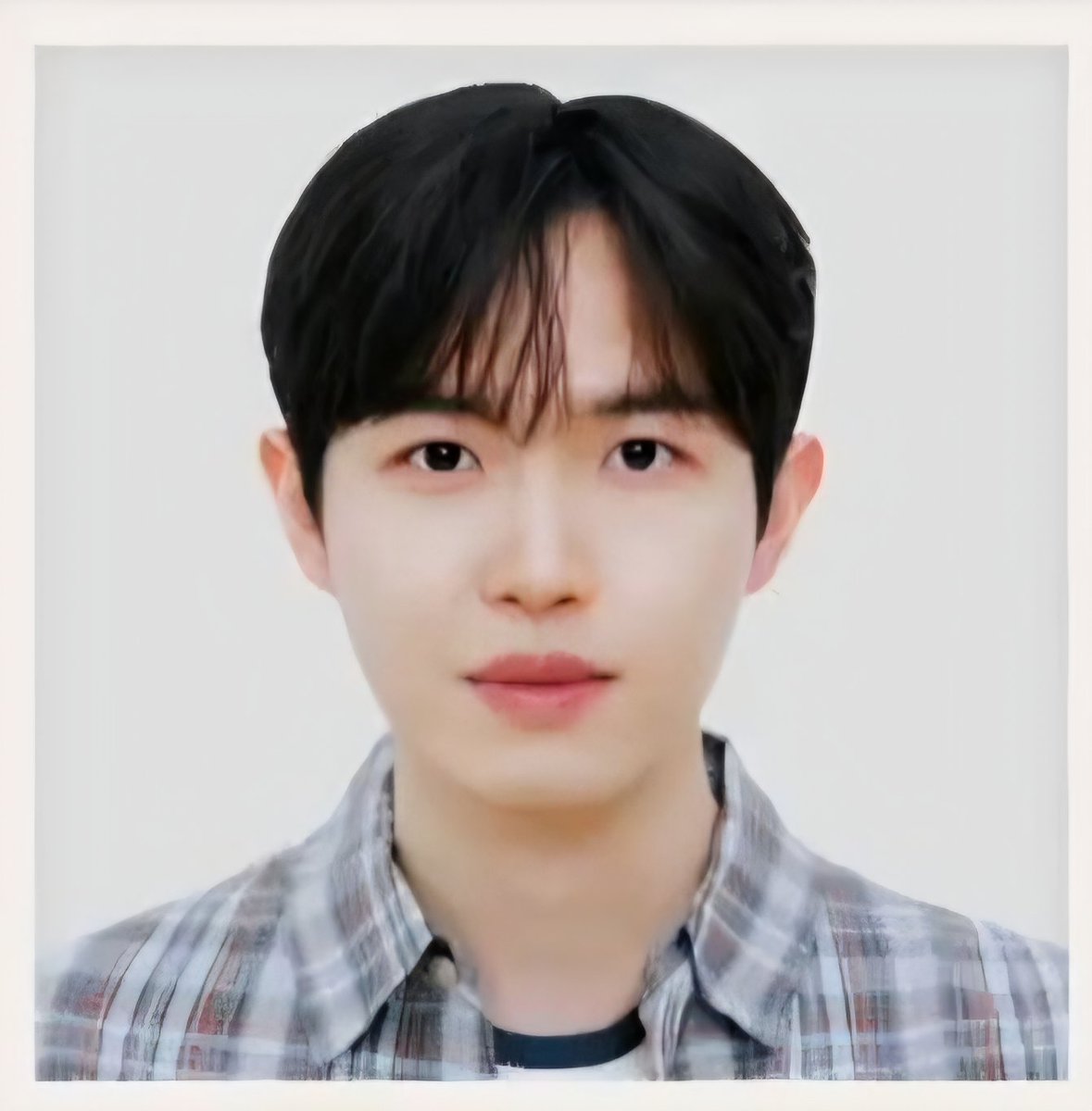 HCUTE__'s tweet photo. 근대 김재환 워너원 LA비자 사진
케이콘 굿즈 찍을때 같이 찍었나 봐

여러가지 한번에 해결 기여엌ㅋㅋㅋㅋㅋㅋㅋㅋㅋ https://t.co/LshNbsQnWo