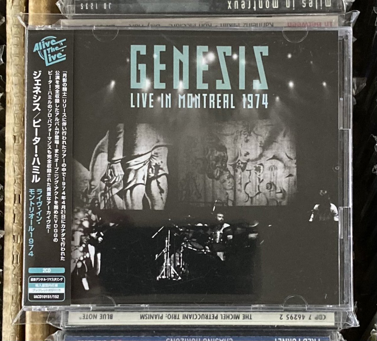 RECORD_ONE_CD's tweet photo. 【CD入荷】ジェネシス、ピーター ハミル／ライヴ イン モントリオール 1974／「月影の騎士」リリースに伴い行われた中で1974年のカナダでのライヴを完全収録。オープニングアクトのヴァン ダー グラフ ジェネレーターのピーター ハミルのソロパフォーマンスも収録。2枚組リマスター盤。 https://t.co/ft6U5EgcSN
