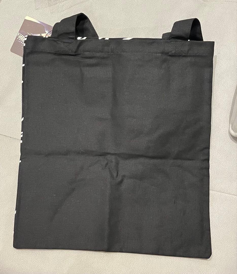 viasimplespace's tweet photo. SALE READY: TVXQ! Official Goods WE ARE T Eco Bag $25 usd + worldwide shipping available >> https://t.co/9b7wpvhyzu