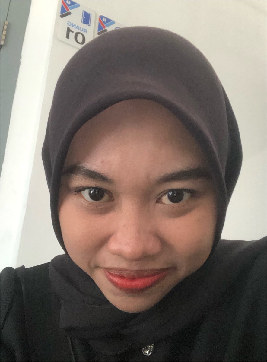 snflwrq's tweet photo. drop pap semuka muka https://t.co/NfRgJOaeJV