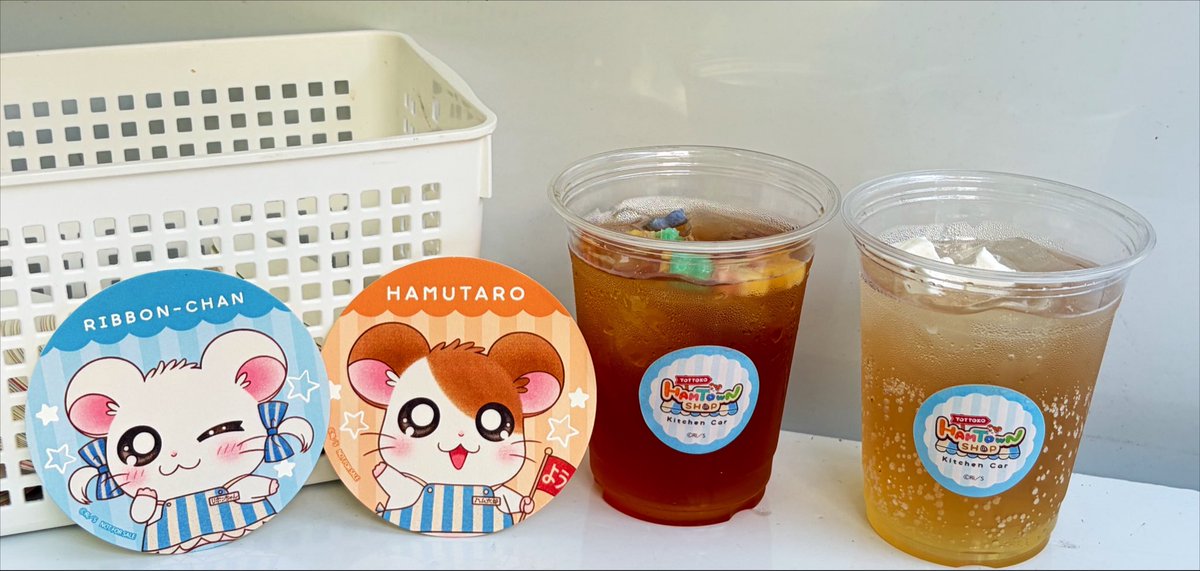 ttk86shop's tweet photo. 🌻‥∵‥‥∵‥‥∵‥‥🐹
#とっとこハムタウンショップ
キッチンカーオープン🍹
🐹‥∵‥‥∵‥‥∵‥‥🌻

本日より、ハムタウンショップ前で
キッチンカーがオープン✨

出店日：8/1(土)～8/16(日)、22(土)～23(日)

ぜひお立ち寄りください🚚☀️

🚚東京都渋谷区代々木3-8-3 PDスペース前
⏰営業時間 11:00～19:00(平日は〜18:00)
🔗https://t.co/uNrizN7J7O

#ハム太郎　#ハムタウン