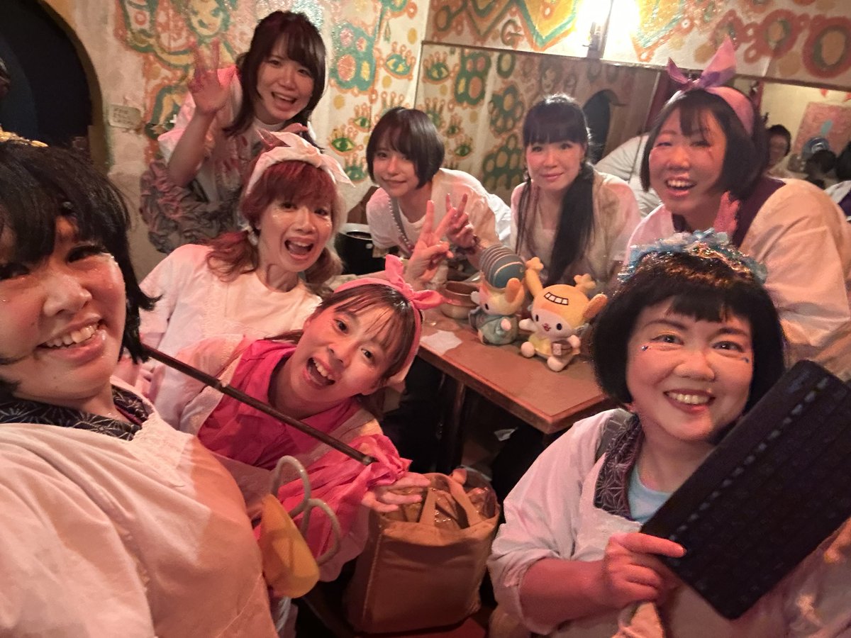 pocogirls2021 tweet picture