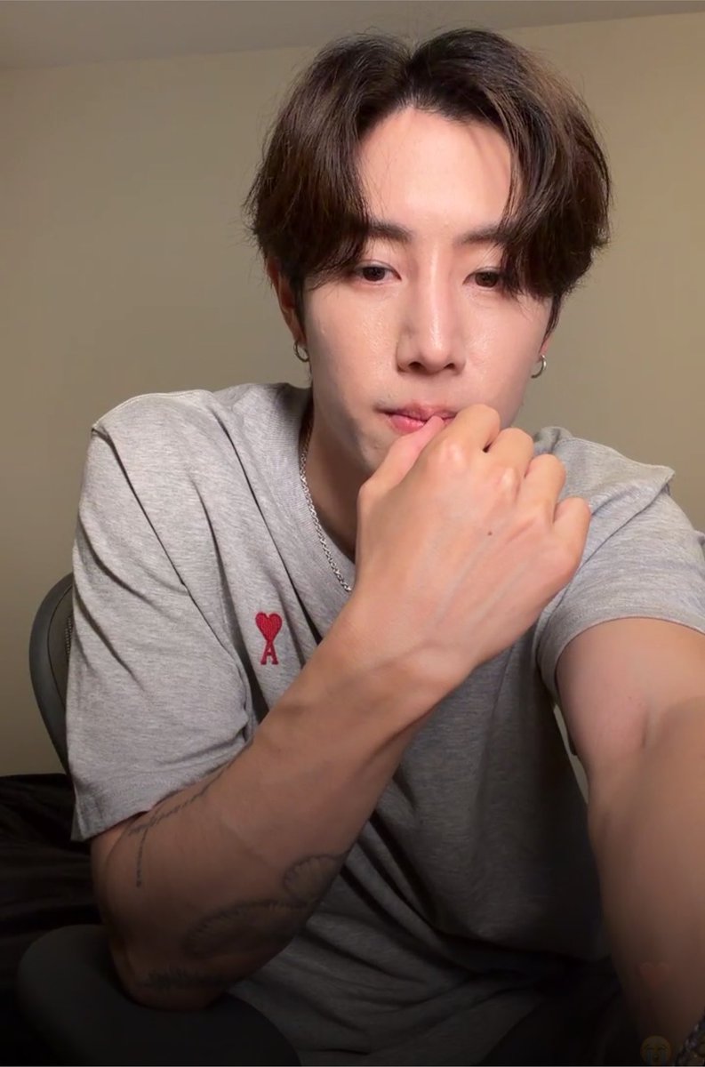 Aommynn's tweet photo. ยาใจยามเช้า วันนี้มีแรงต่อแล้วงับ 🩷💪🏻 https://t.co/x4PDWflnrM