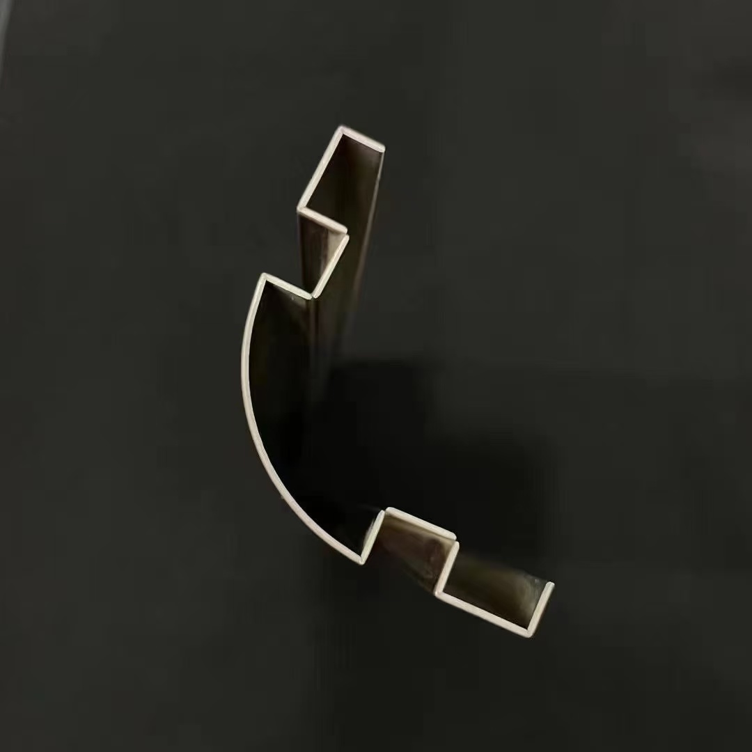 SKTmetal's tweet photo. Diverse selection of tailor-made stainless steel fabrications to meet different demands. Robust structure, easy maintenance, stylish design, available in various styles and sizes upon request.
#StainlessSteel #Metal #Supplier #Manufacturer #CustomSteel https://t.co/4srYVz5p42