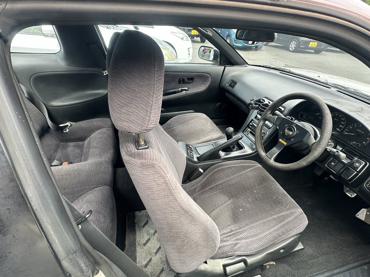 NextCarsPro's tweet photo. 掲載前SALE‼️

動画はリプ

180sx 売ります。
平成7年式

内装ほぼフルノーマル
フジツボマフラー
TEIN車高調

230万
購入希望 相談等dm迄

#180sx  #わんちっち #スポーツカー買取 #旧車買取 #ドリ車買取 #車買取 #車売ります #車買います https://t.co/6a5BTnFEN1