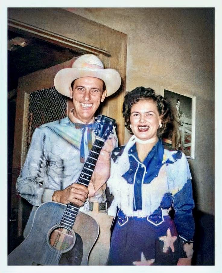 realcountry1953's tweet photo. Ernest Tubb &amp; Patsy Cline https://t.co/wQdrOVcVah