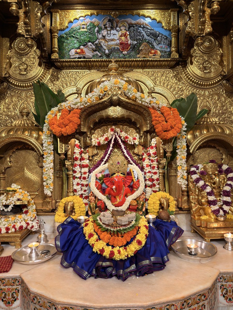 milind0009's tweet photo. #Aug2601 #GanpatiBappaMorya #Bappa #BappaMorya #Morya @SVTMumbai https://t.co/Oll1UVSfRS