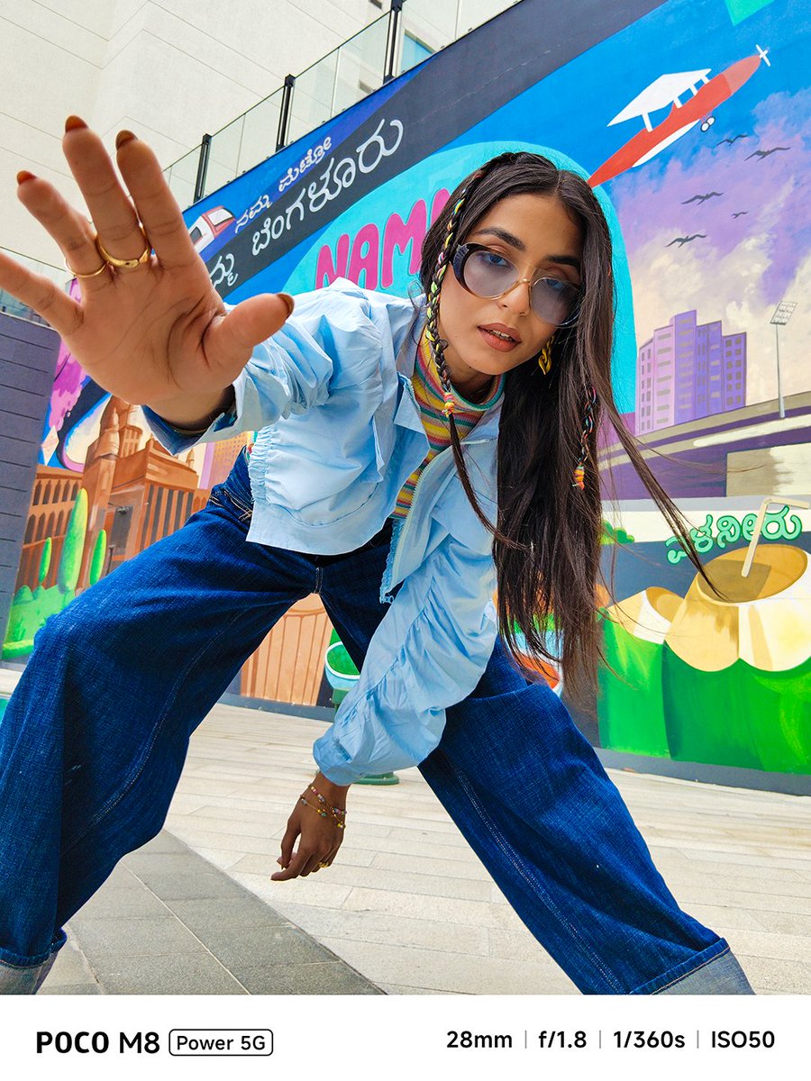 IndiaPOCO's tweet photo. You know you've bought the right phone when it spends more time in your friends' hands than yours. 😭
#POCOM8Power is the right phone for you!
#POCOIndia #PowerYourBinge #M8Power #ShotOnPOCO https://t.co/cObQ80XXAb