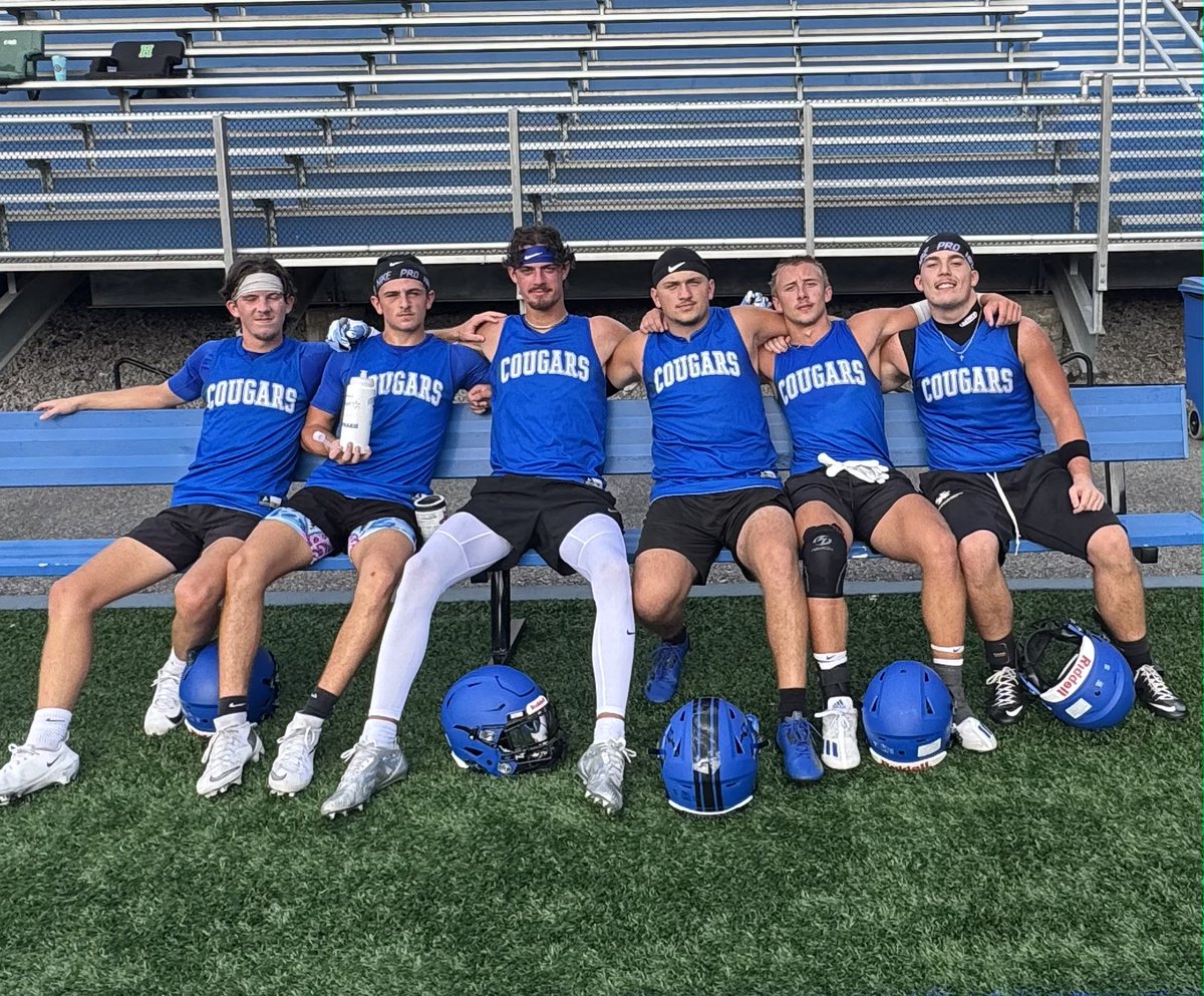 LCCHSFootball's tweet photo. It's a great day to be a Cougar! These boys showed up and showed out at the 7v7 vs Harlan Independent. Thank you to everyone who came out. #CougarNation 
@coachbhaynes
@Coach_Holbrook1
@isaiahbentley14
@coachadamsLCC
@CalebFraz42
@HRDixon60
@Coach_Fields51 https://t.co/3ICK6eNLNt
