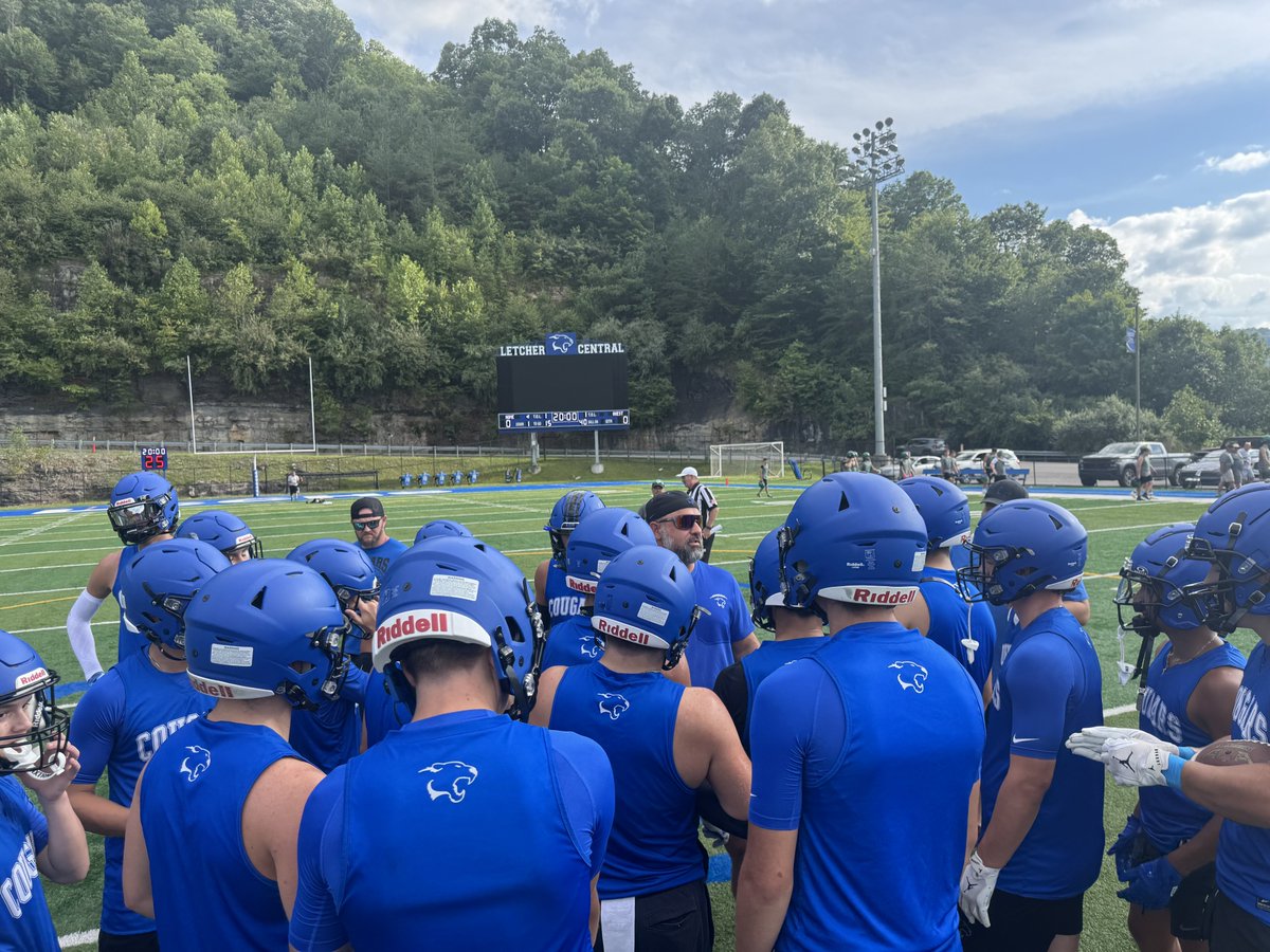 LCCHSFootball's tweet photo. It's a great day to be a Cougar! These boys showed up and showed out at the 7v7 vs Harlan Independent. Thank you to everyone who came out. #CougarNation 
@coachbhaynes
@Coach_Holbrook1
@isaiahbentley14
@coachadamsLCC
@CalebFraz42
@HRDixon60
@Coach_Fields51 https://t.co/3ICK6eNLNt