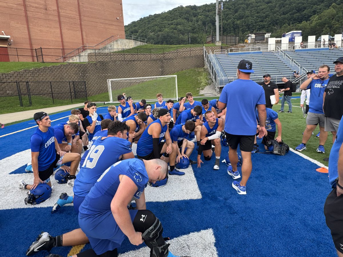 LCCHSFootball's tweet photo. It's a great day to be a Cougar! These boys showed up and showed out at the 7v7 vs Harlan Independent. Thank you to everyone who came out. #CougarNation 
@coachbhaynes
@Coach_Holbrook1
@isaiahbentley14
@coachadamsLCC
@CalebFraz42
@HRDixon60
@Coach_Fields51 https://t.co/3ICK6eNLNt