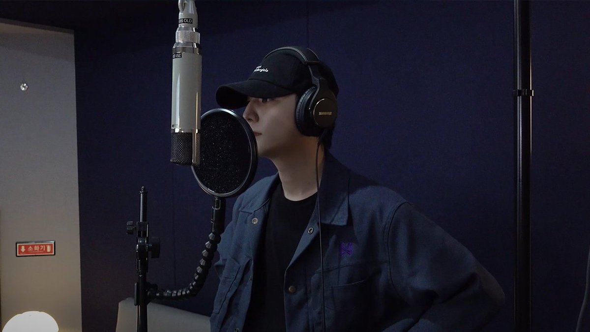 day6official's tweet photo. Young K "Shut The Door" Recording Behind

https://t.co/1PBMye0ipi

#DAY6 #데이식스
#YoungK #영케이
#YOUNGEST
#Shut_The_Door https://t.co/1Fjvpcmiev
