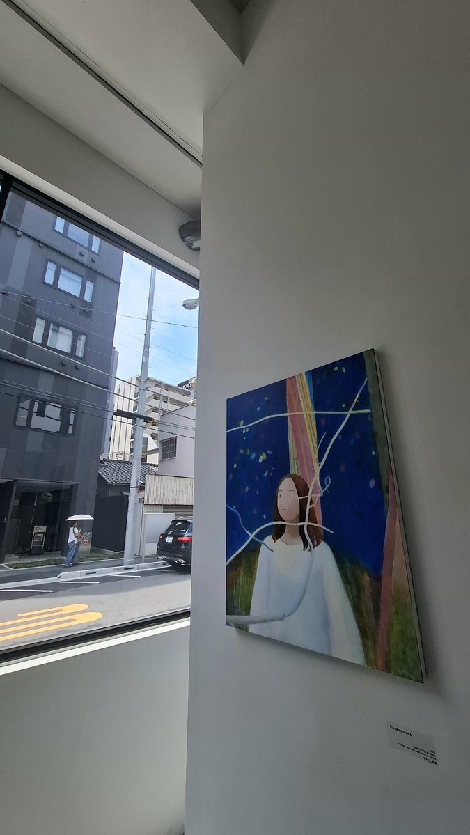 matsudanagi's tweet photo. 工藤さん @Tranfagarasan の個展「Buffers」を見に行きました。自分の見えない世界が広がるように感じました。でも、とても穏やかなものを感じる、とても素敵な作品でした。工藤さんの世界に入る方が、少し羨ましく思いました。 https://t.co/t1rj0OwpG4