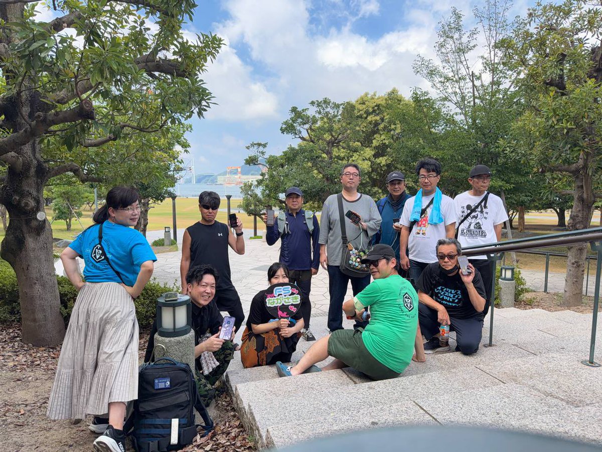 mackey43res's tweet photo. #FS長崎 水辺の森公園
11名のご参加でギリギリ条件満たして開催できました！
暑かったけど、水遊びで涼んで気持ち良い汗をかきました。
#ingress https://t.co/txTvFsoQ17